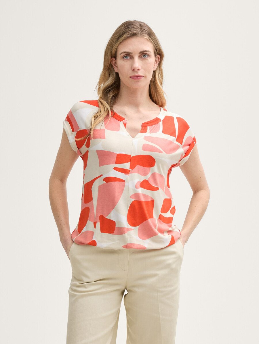 t-shirt à motifs