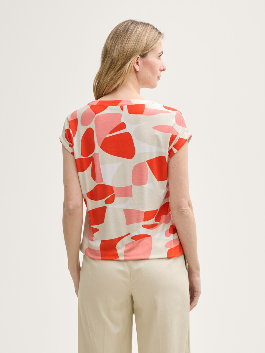 t-shirt à motifs