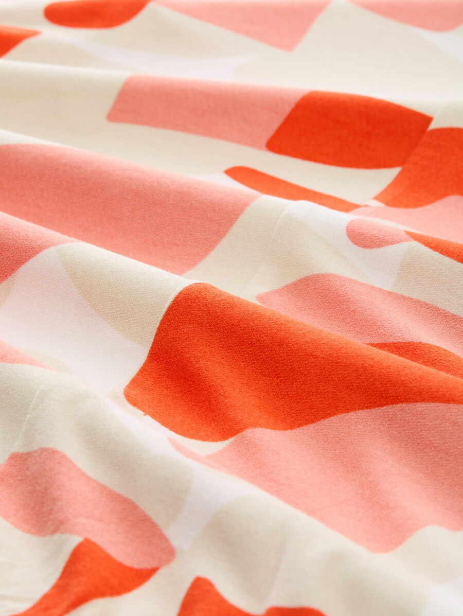 t-shirt à motifs