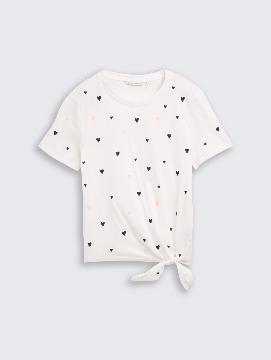t-shirt avec broderie en forme de cœur