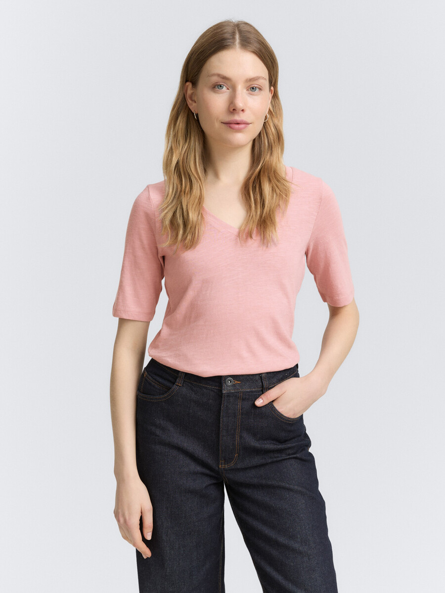 t-shirt à col en v