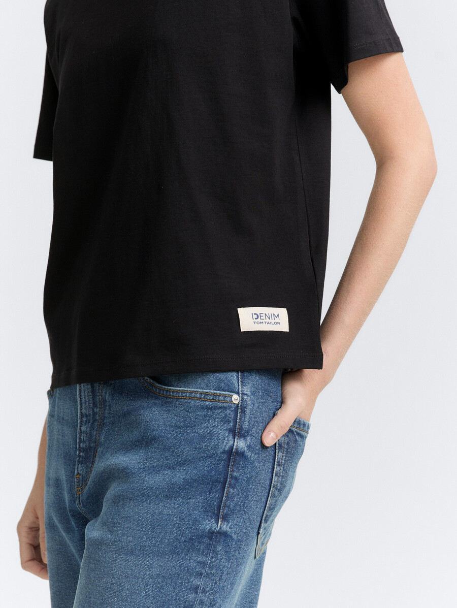 t-shirt à coupe carrée