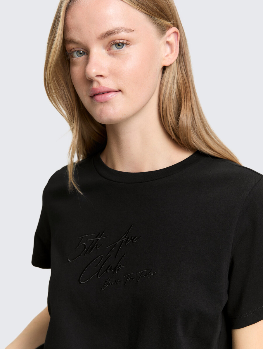 t-shirt ample avec broderie pailletée
