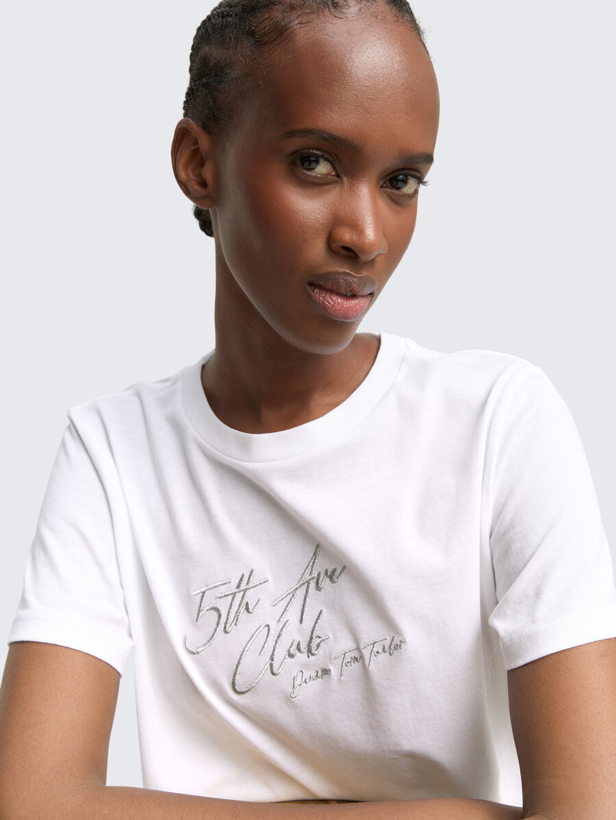 t-shirt ample avec broderie pailletée