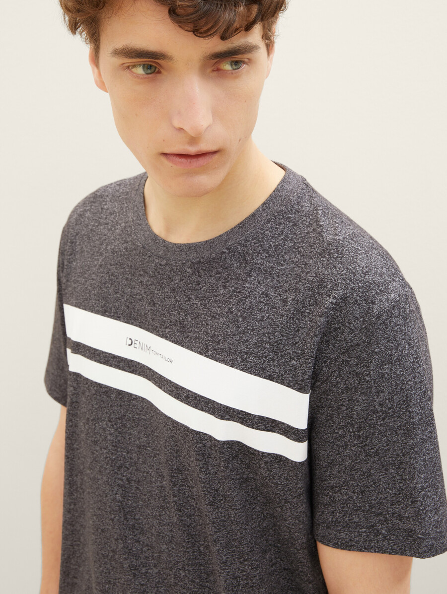 t-shirt imprimé