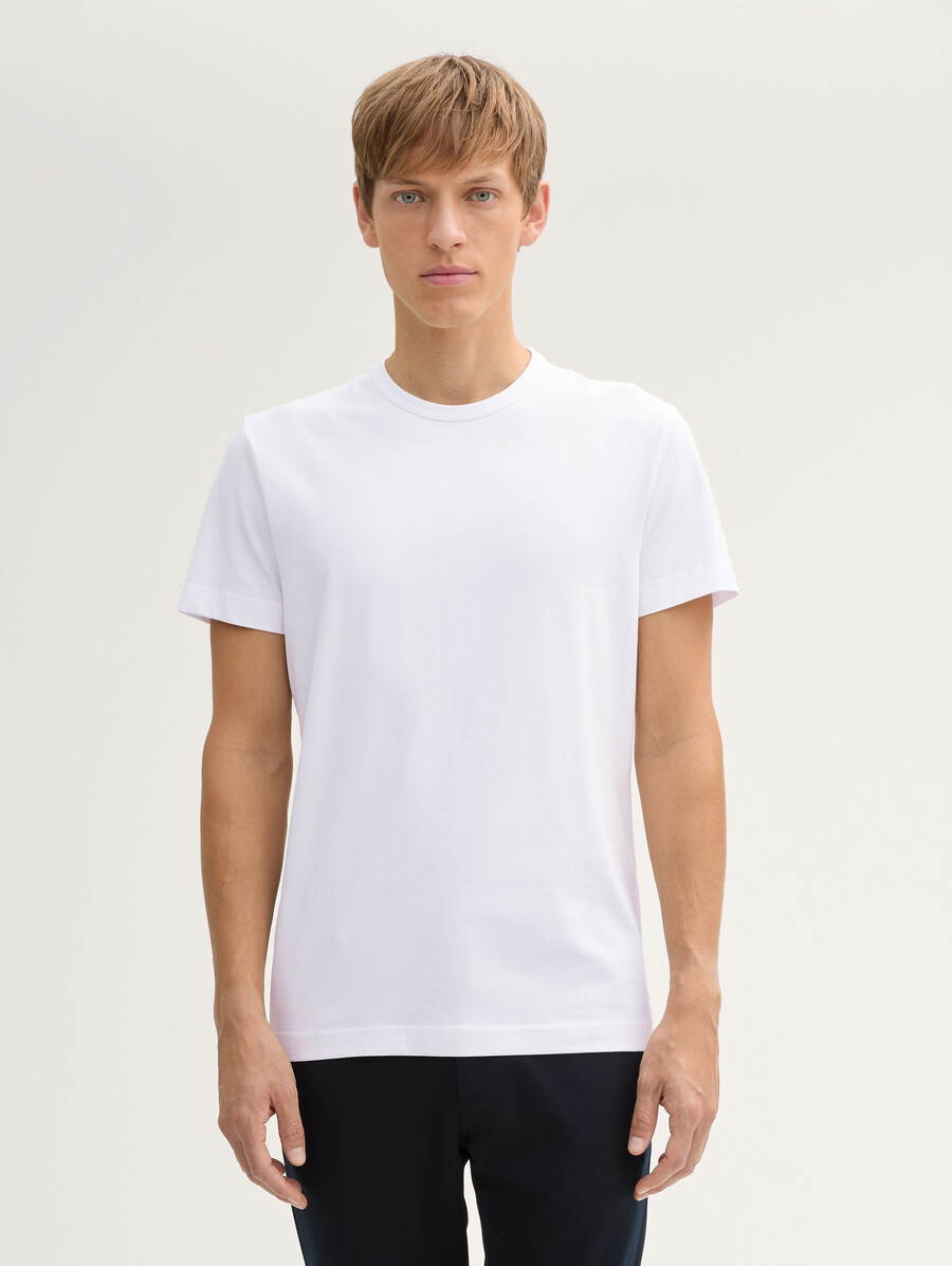 t-shirt ajusté et extensible