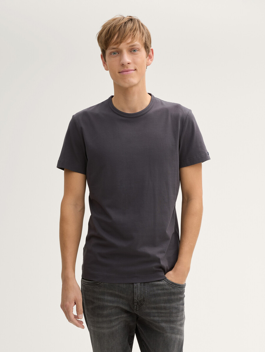 t-shirt ajusté et extensible
