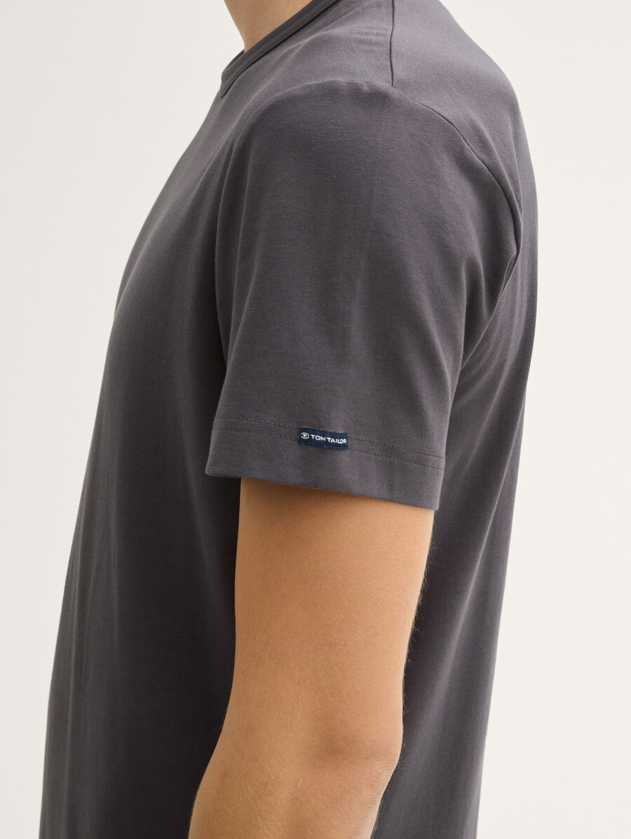 t-shirt ajusté et extensible