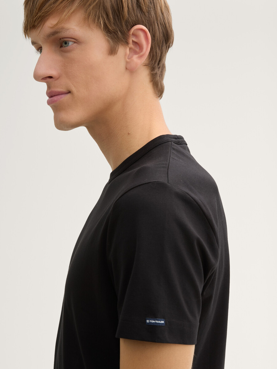 t-shirt ajusté et extensible