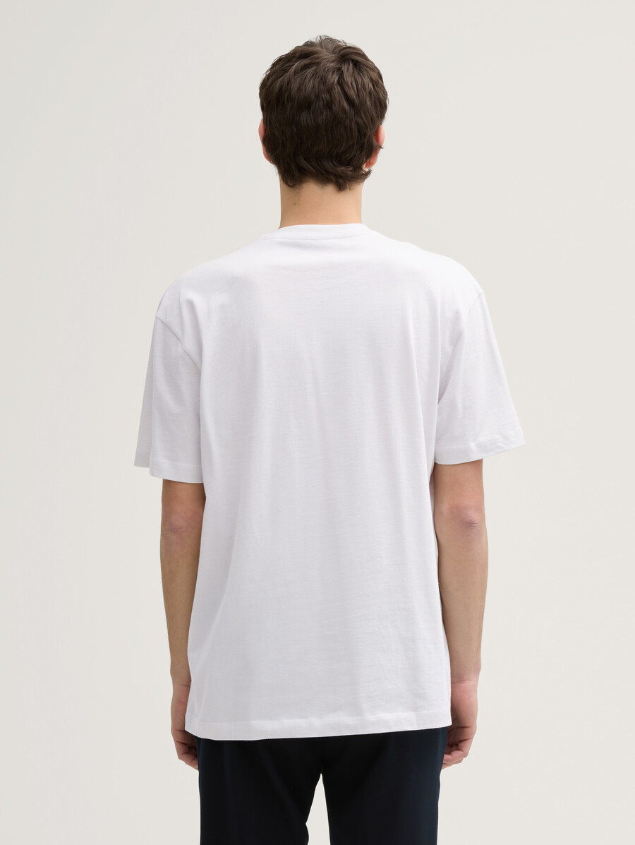 t-shirt coupe décontractée avec poche poitrine