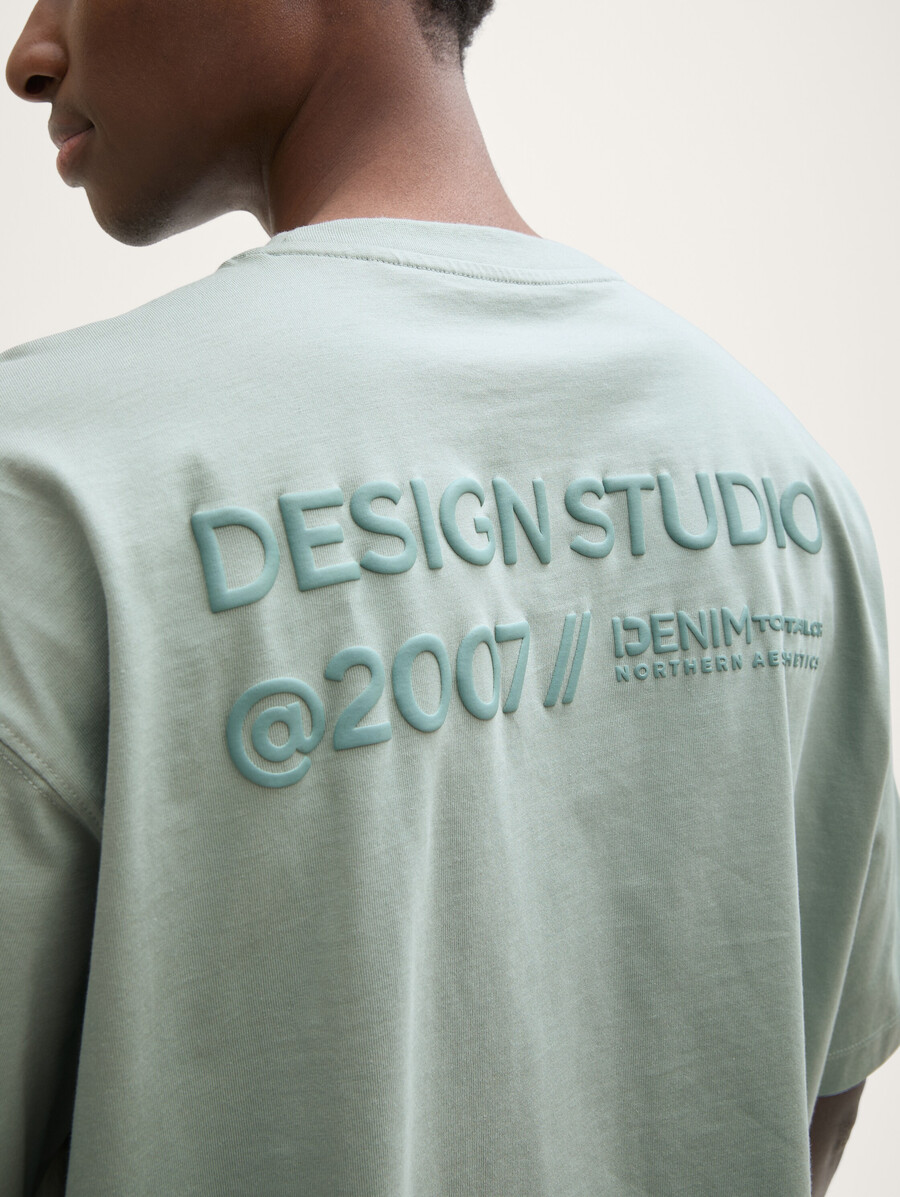 t-shirt oversize avec impression au dos