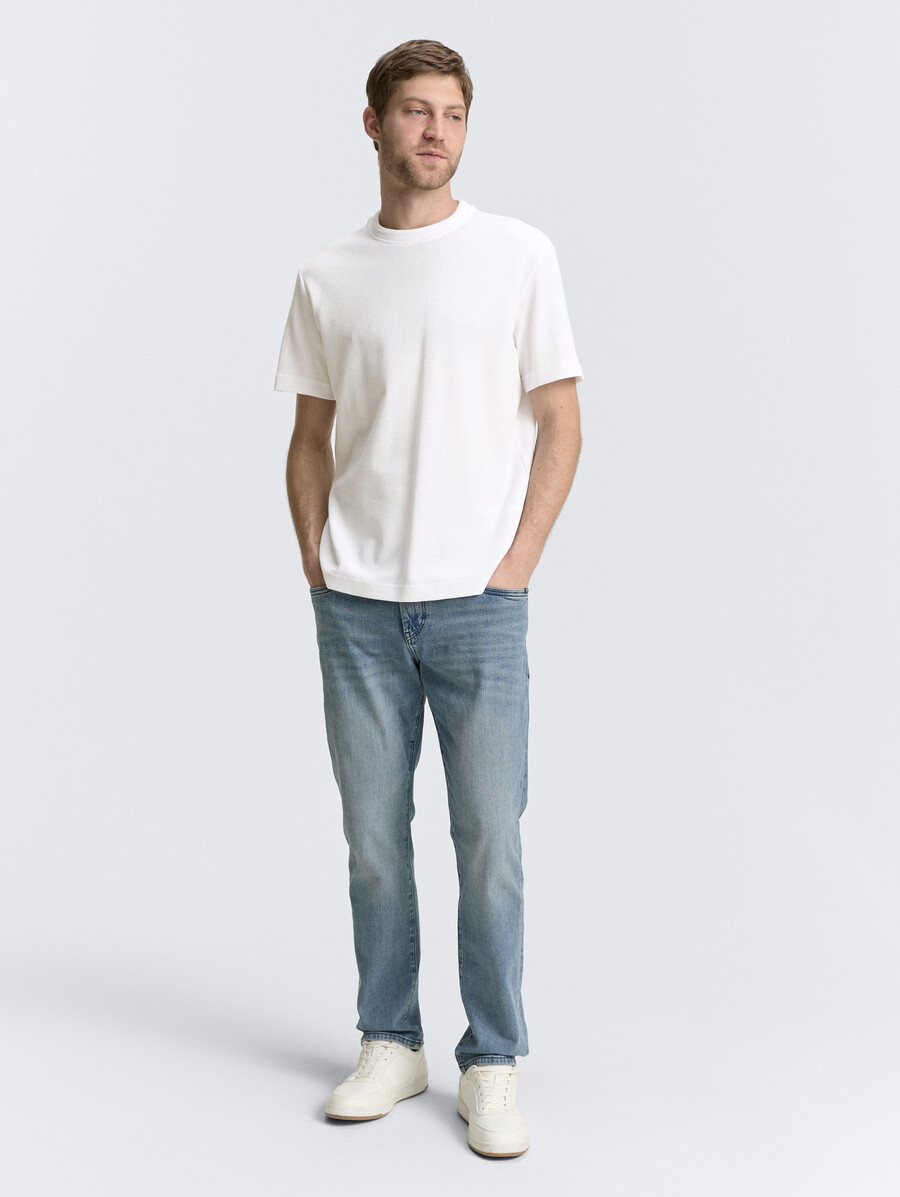 t-shirt basique avec texture