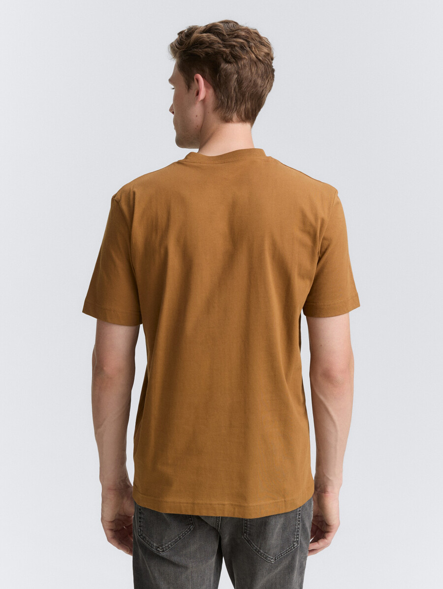 t-shirt avec imprimé logo