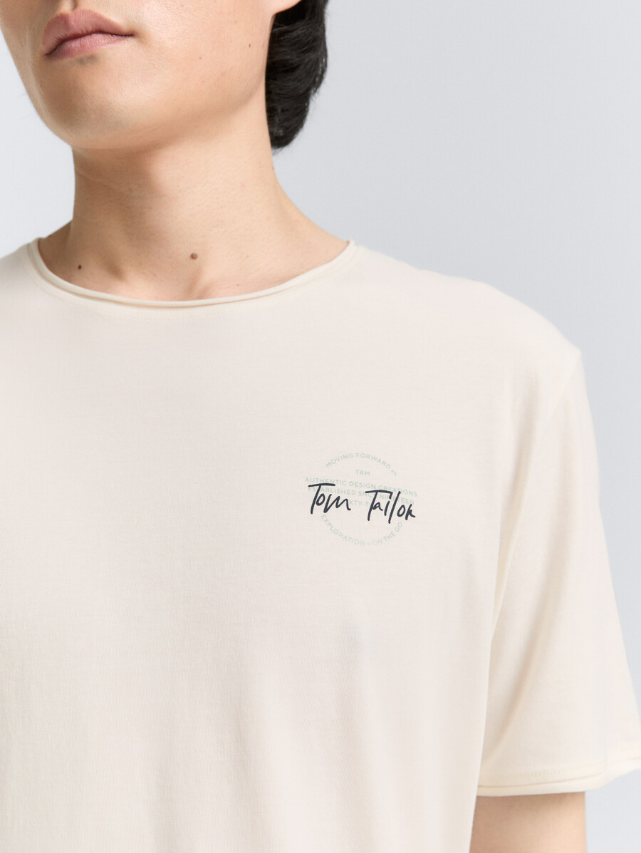 t-shirt imprimé
