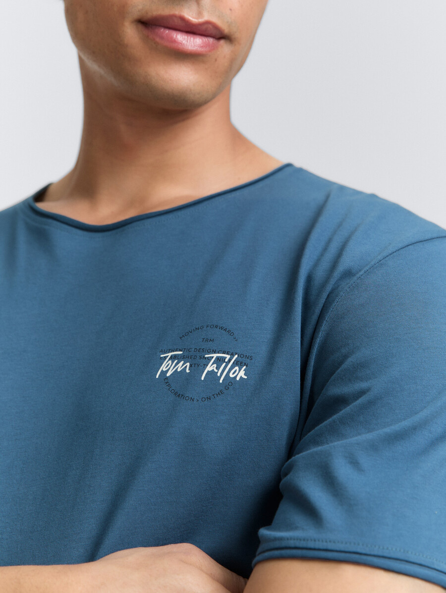 t-shirt imprimé