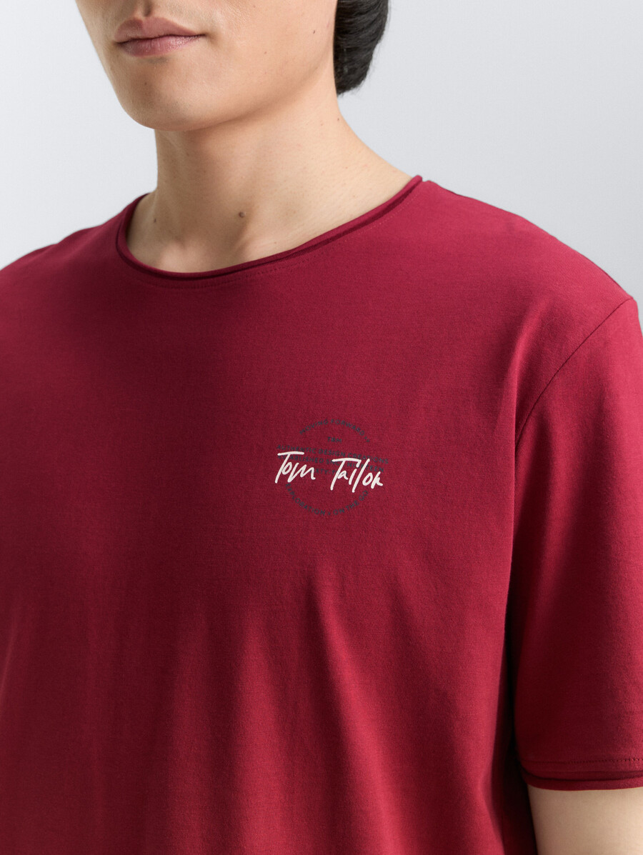 t-shirt imprimé