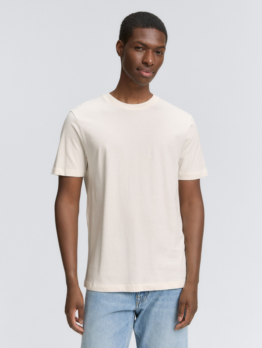 t-shirt basique de couleurs unies
