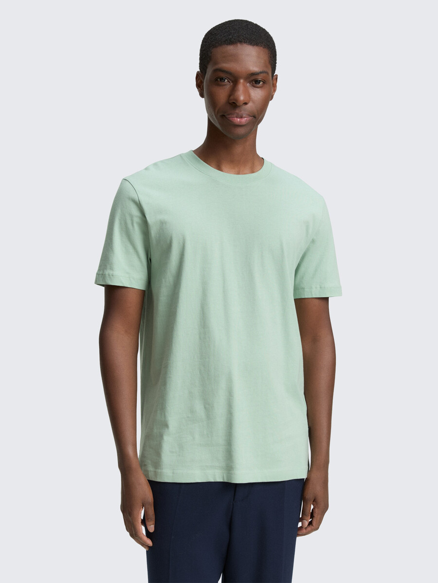 t-shirt basique de couleurs unies