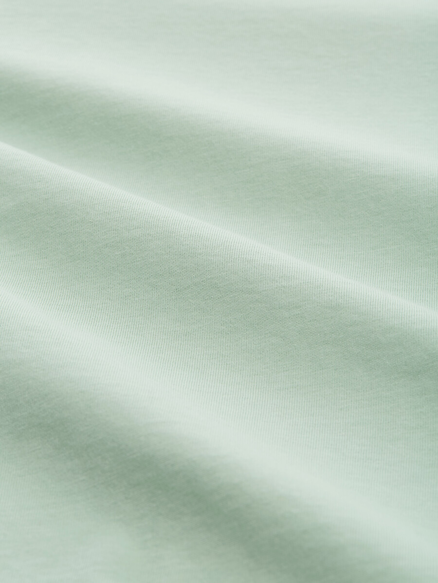 t-shirt basique de couleurs unies
