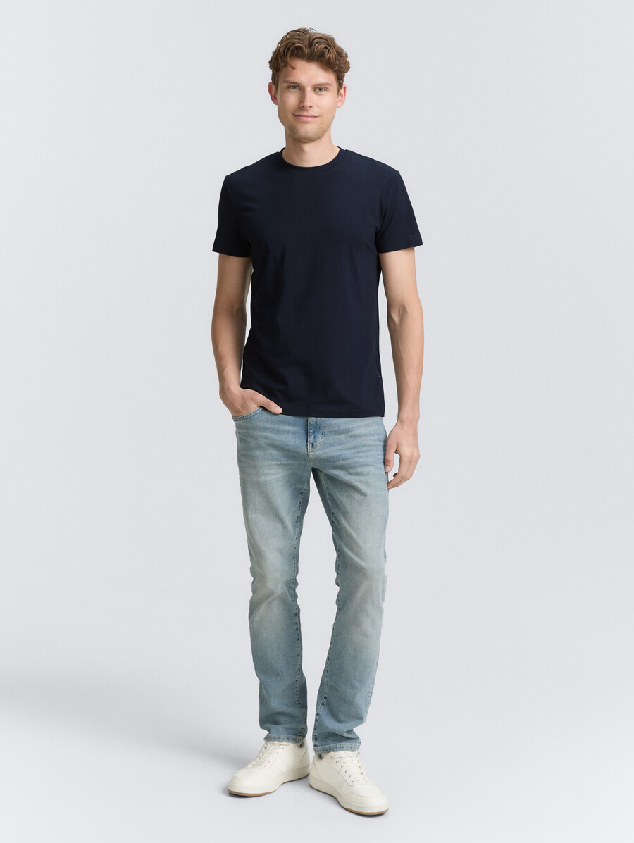 t-shirt ajusté et extensible
