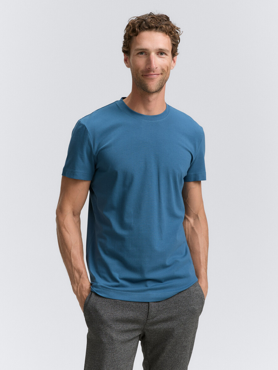 t-shirt ajusté et extensible