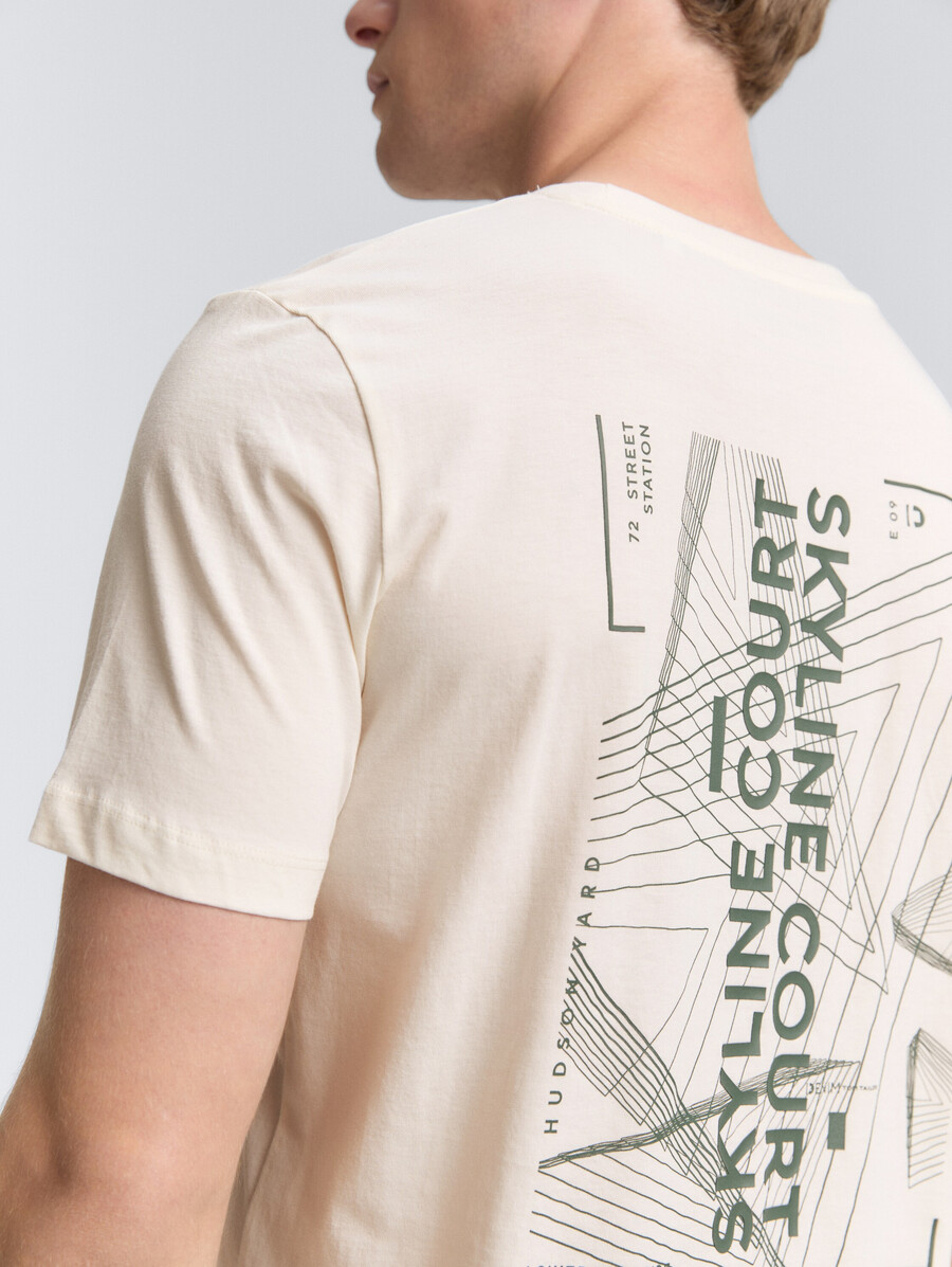 t-shirt avec impression au dos