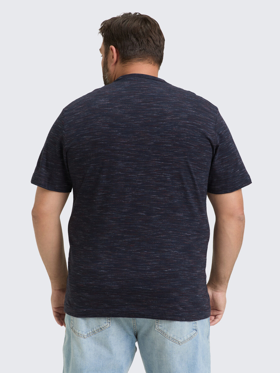 t-shirt grande taille à laspect chiné avec poche poitrine