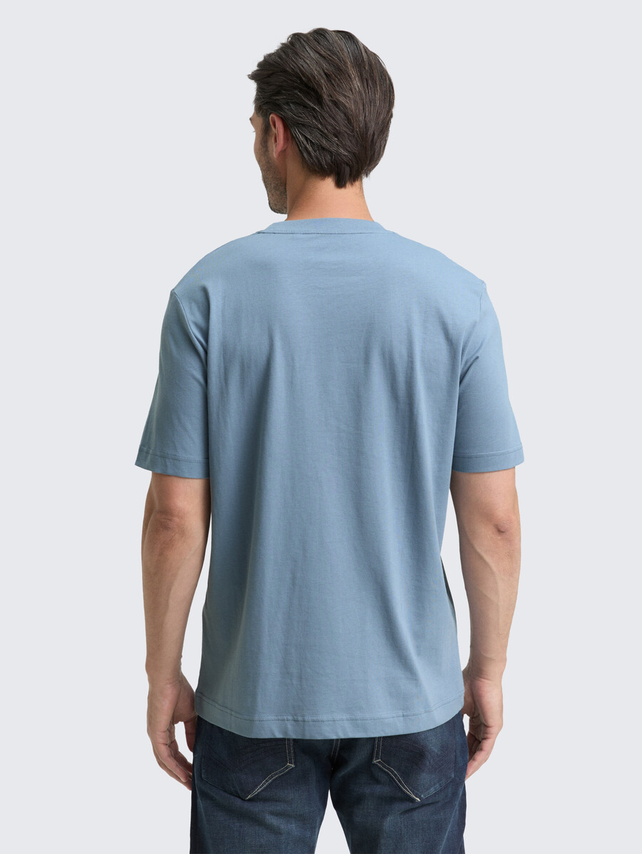 t-shirt imprimé