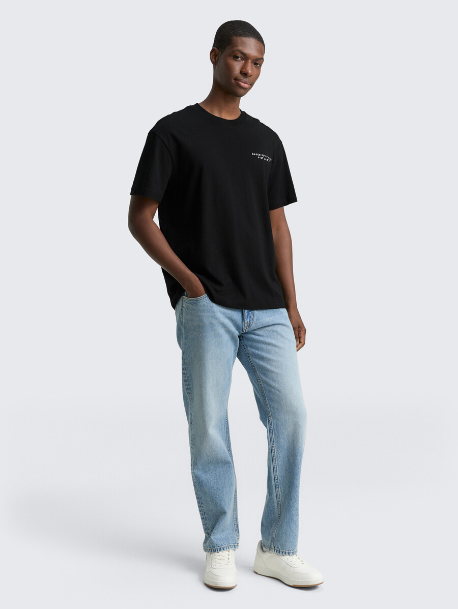 t-shirt coupe décontractée avec imprimé
