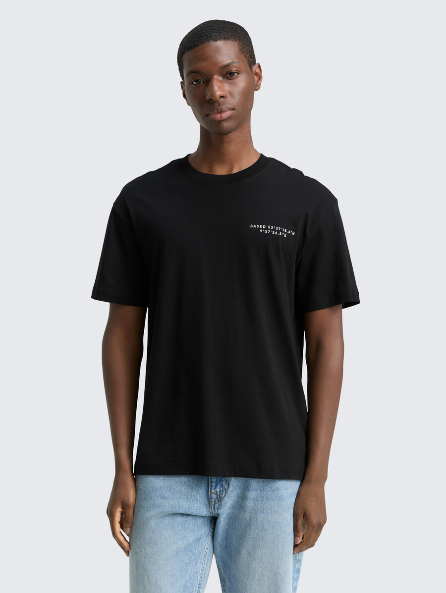t-shirt coupe décontractée avec imprimé