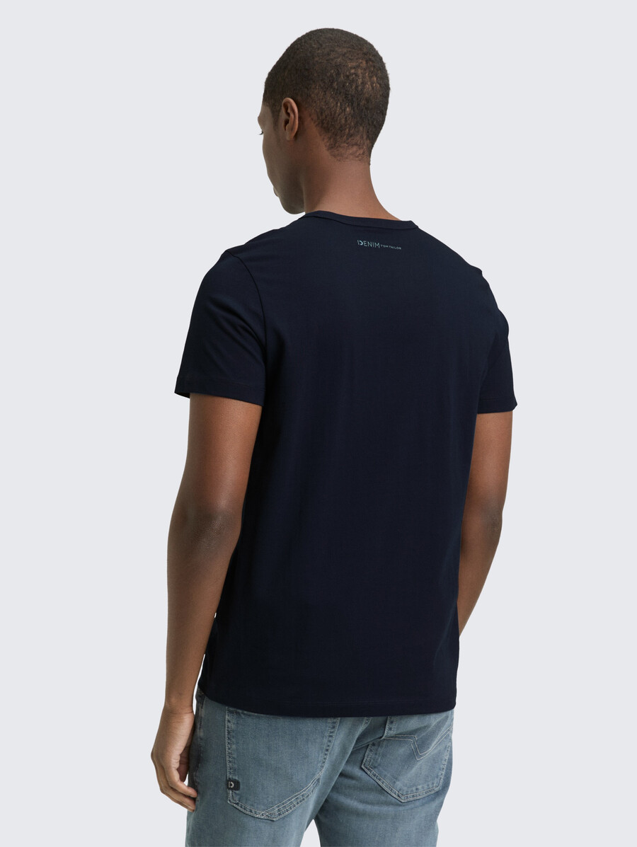 t-shirt en coton coupe ajustée
