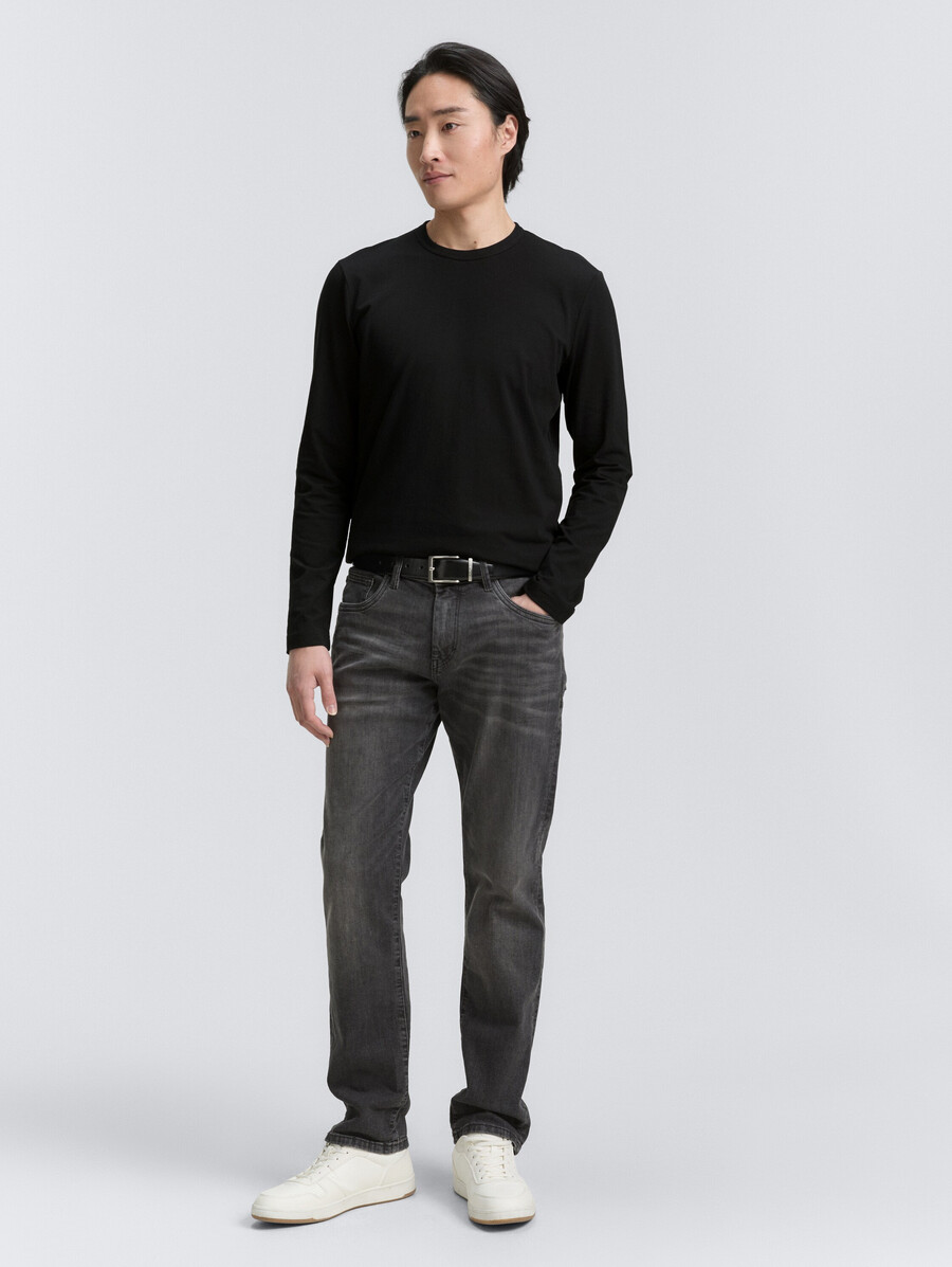 chemise à manches longues coupe ajustée et extensible