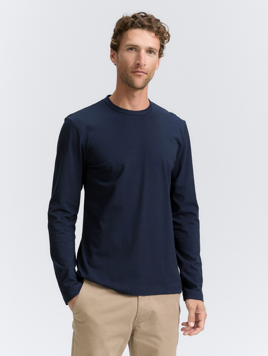 chemise à manches longues coupe ajustée et extensible