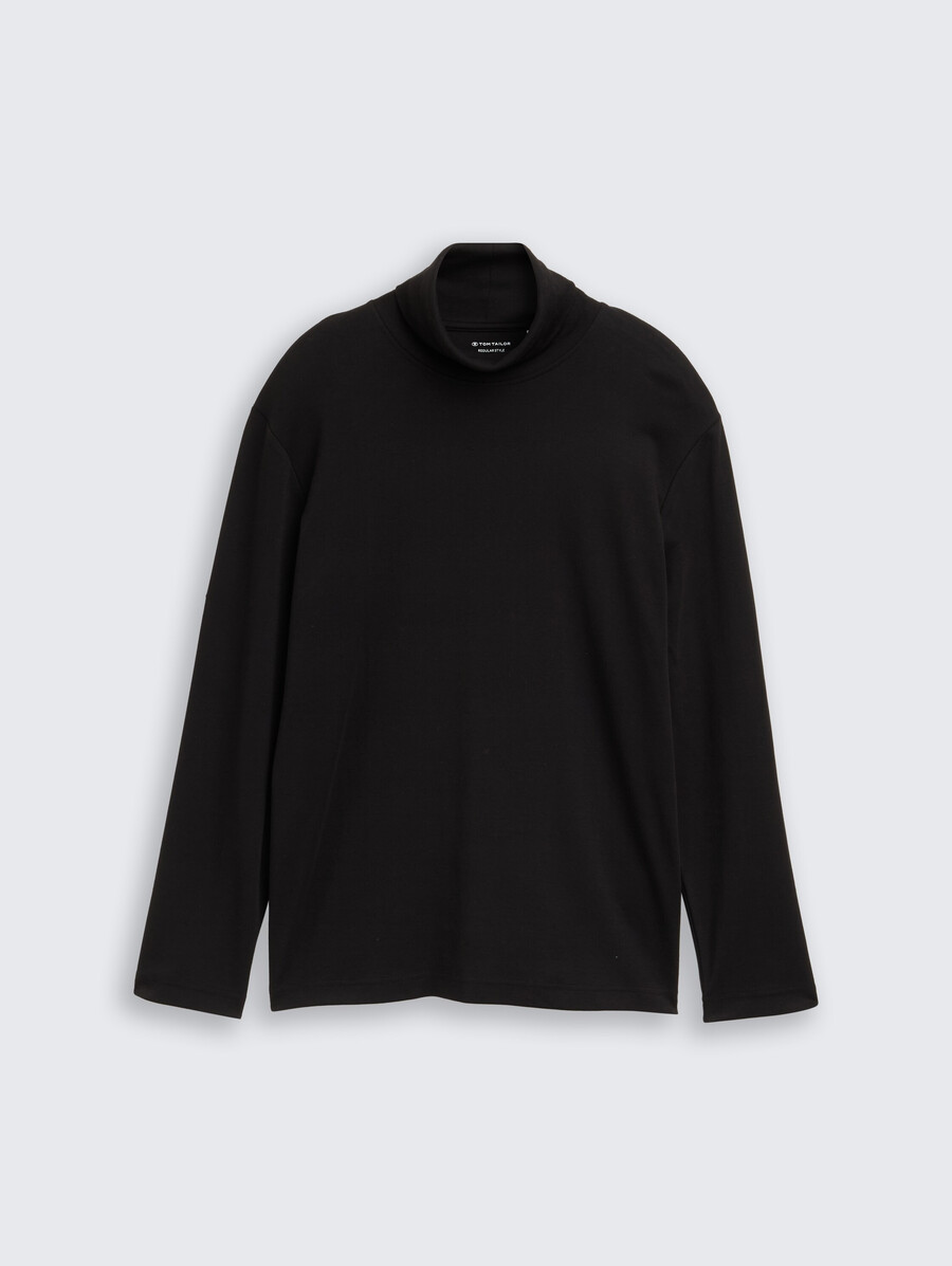 chemise à col roulé basique
