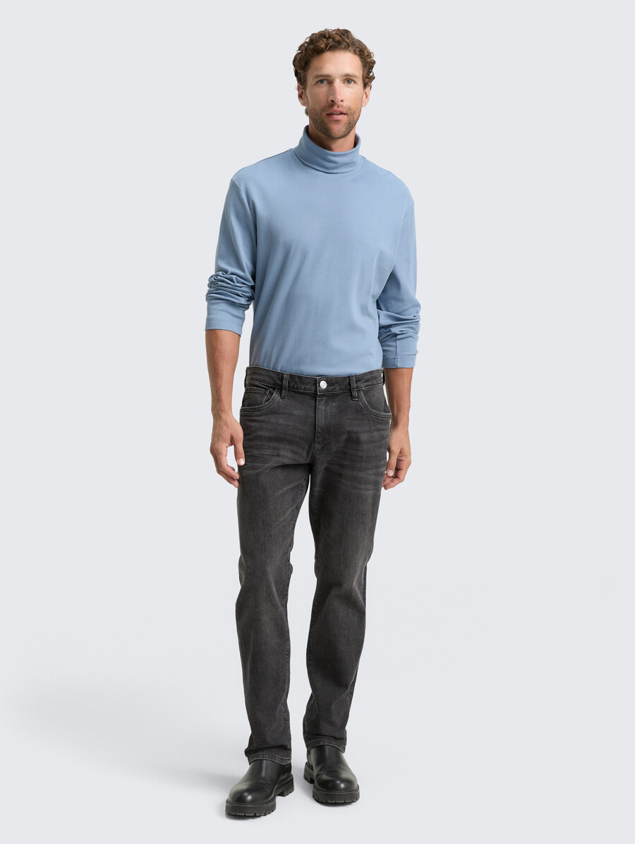 chemise à col roulé basique