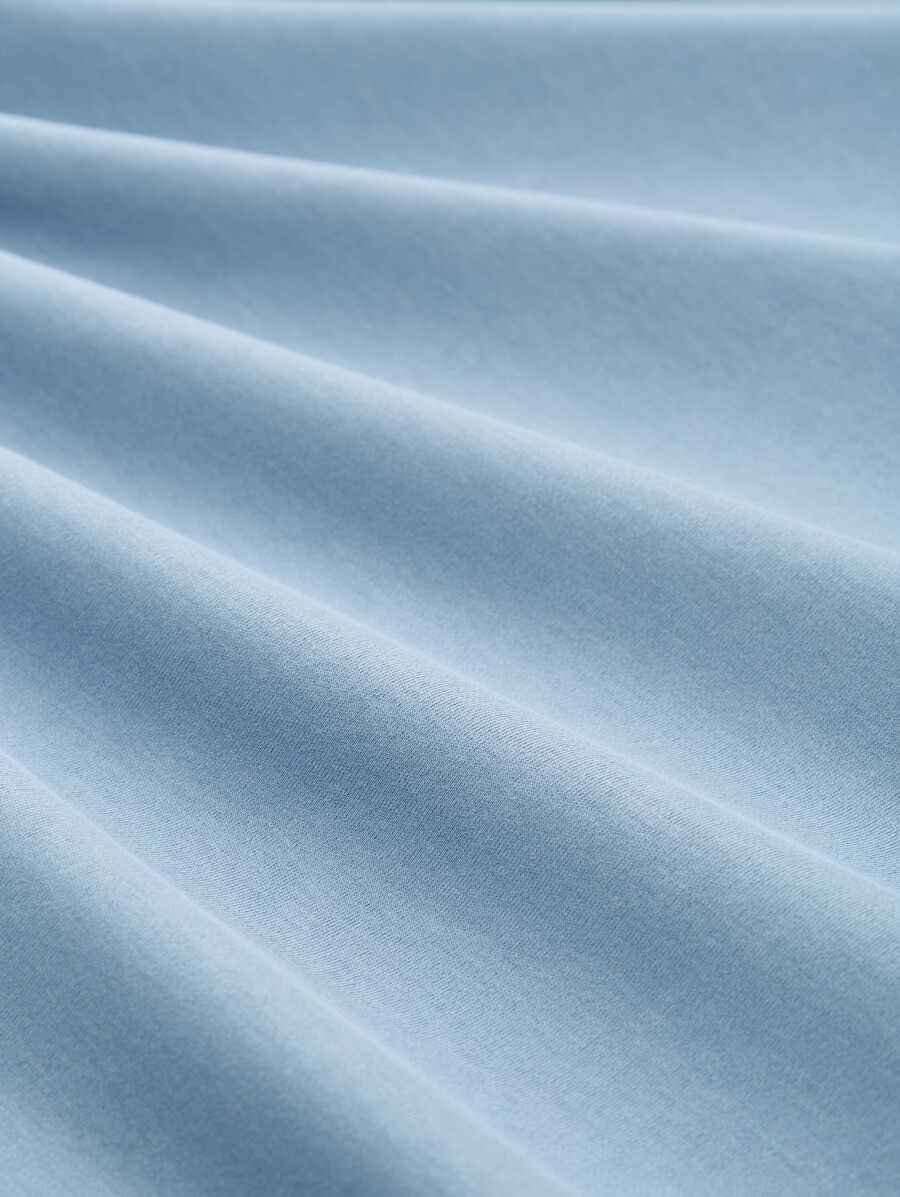 chemise à col roulé basique