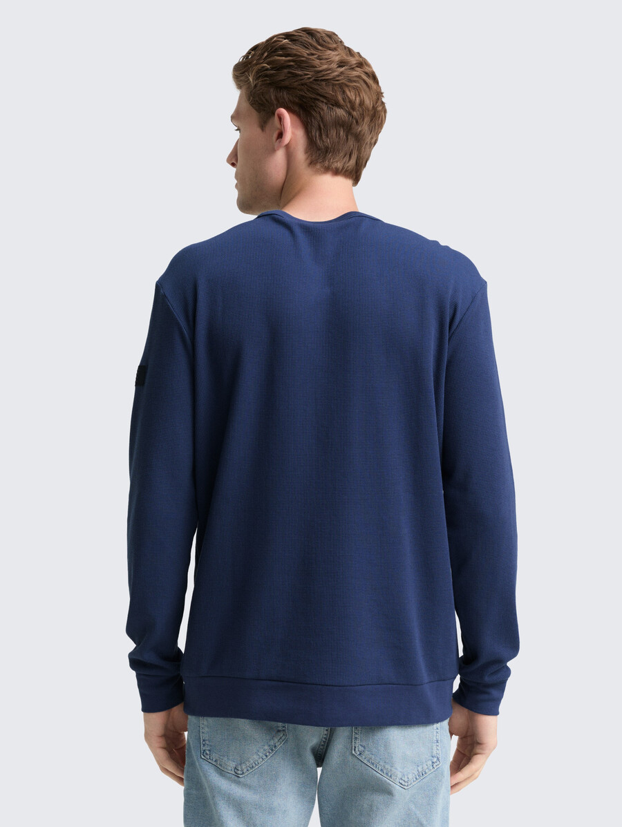 chemise à manches longues à texture gaufrée