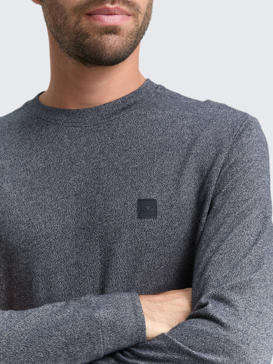 chemise à manches longues avec badge logo