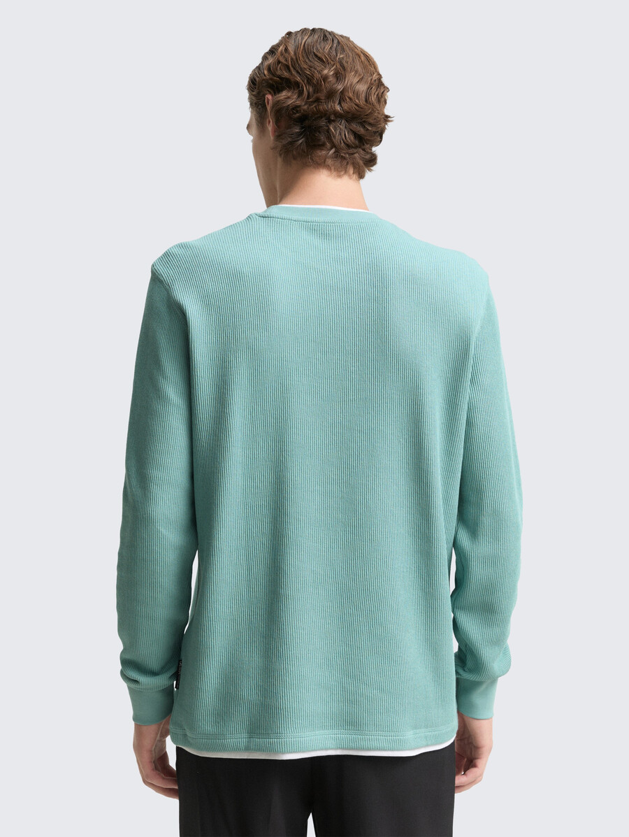 chemise à manches longues au look 2 en 1