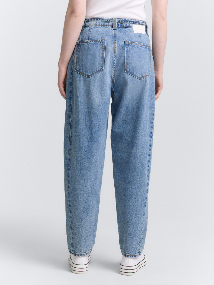 jean ttadea barrel avec ceinture