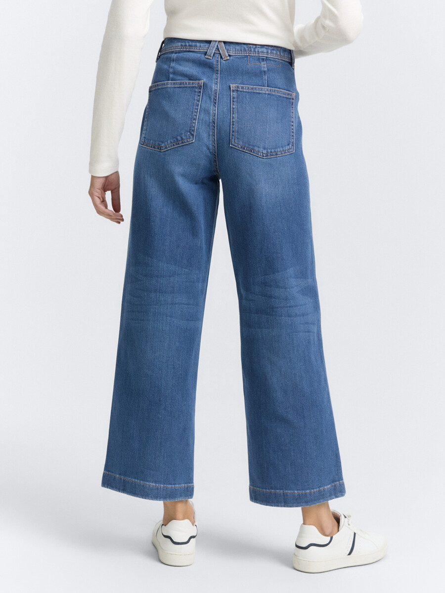jean culotte à patte de boutonnage