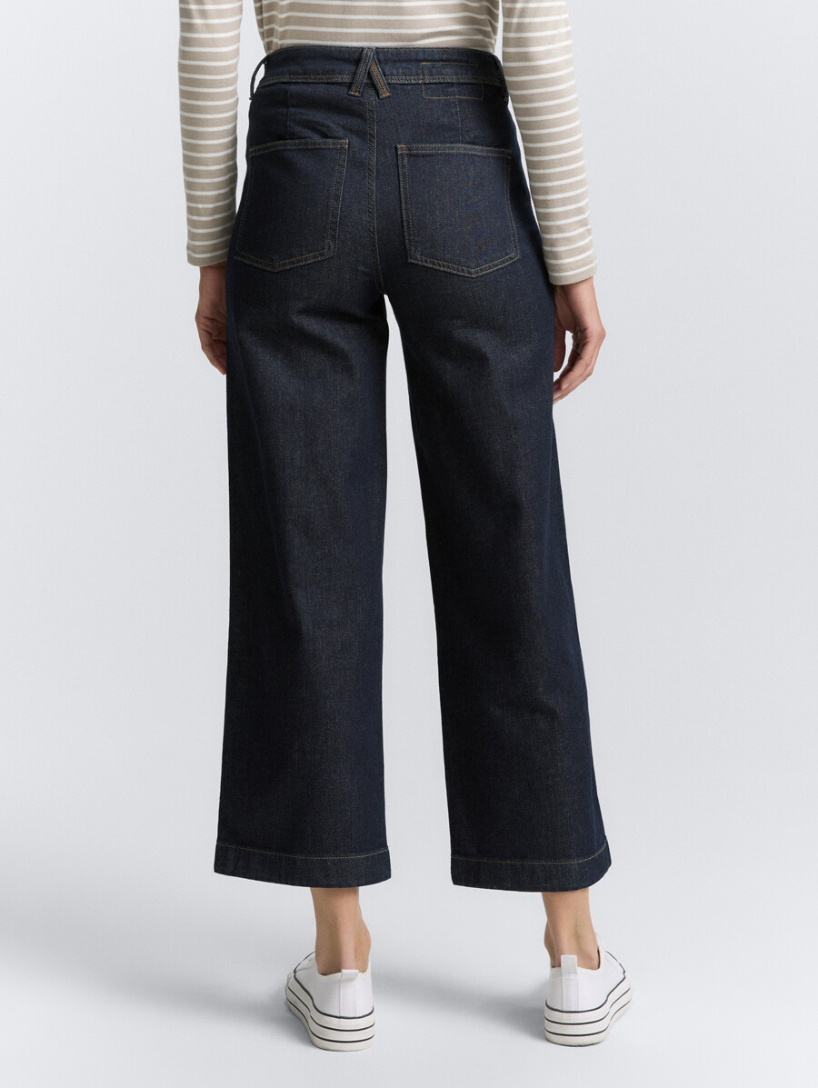 jean culotte à patte de boutonnage