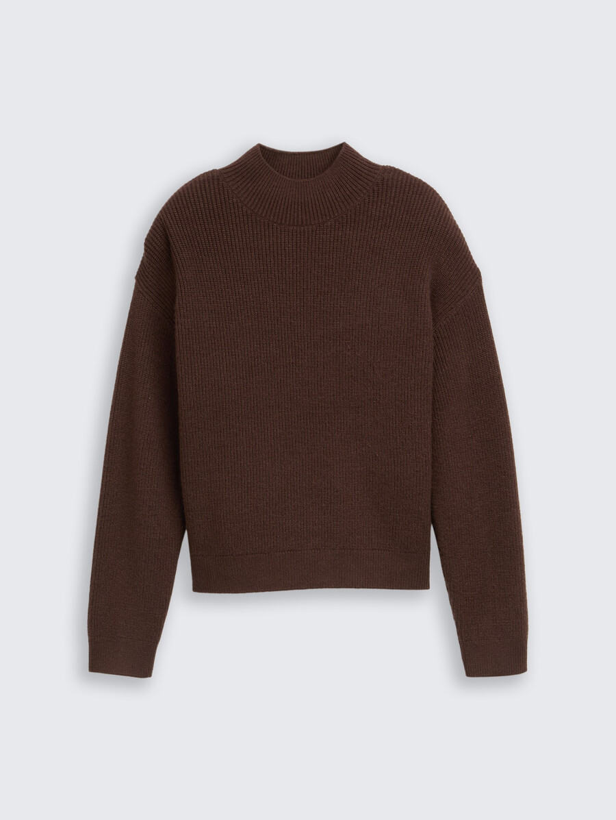 pull en maille à col montant