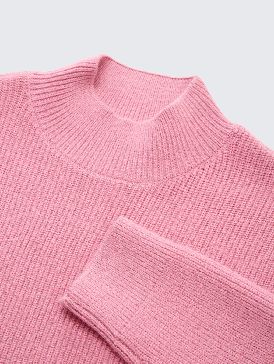 pull en maille à col montant