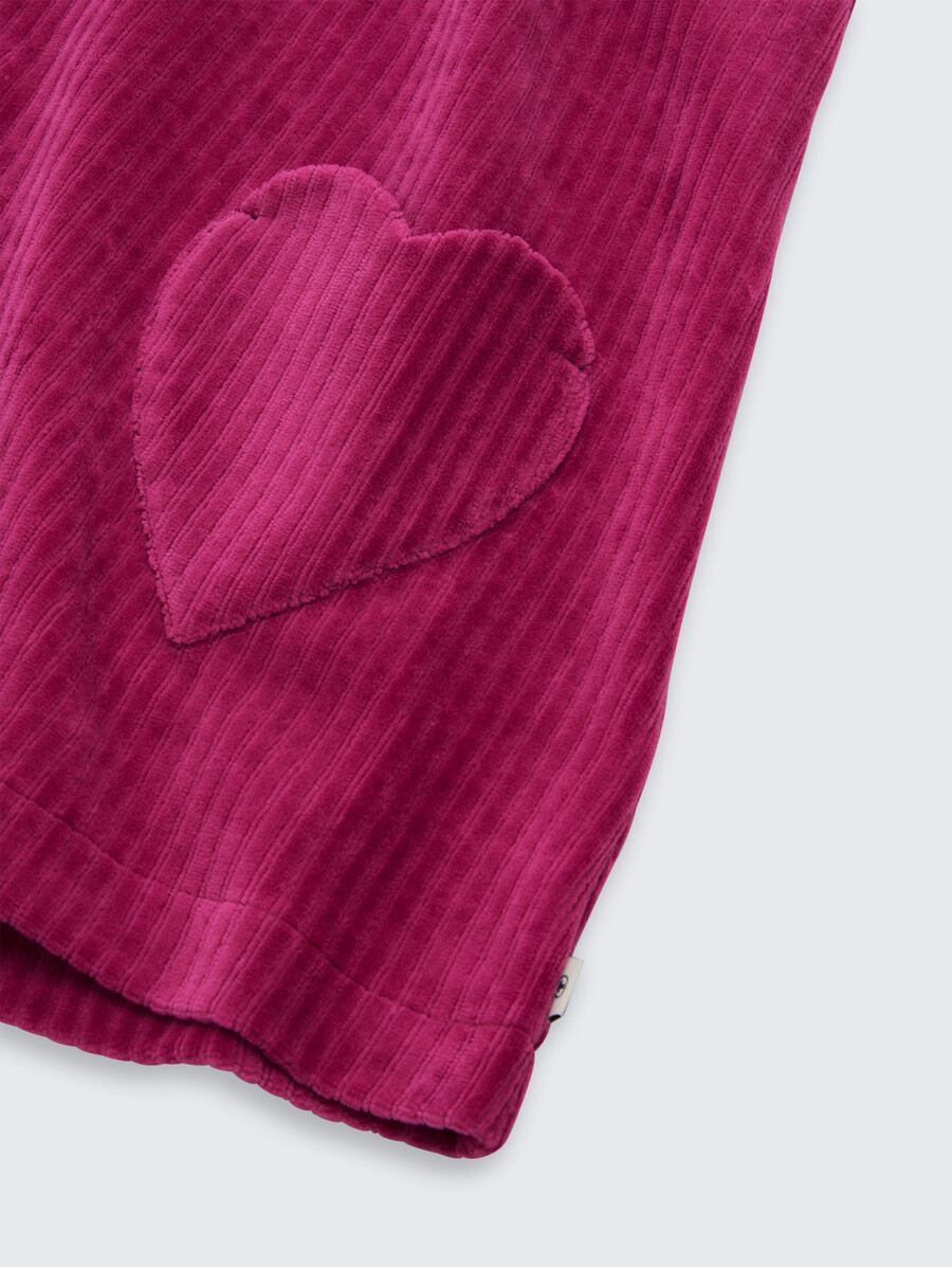robe courte en velours côtelé avec poches en forme de cœur