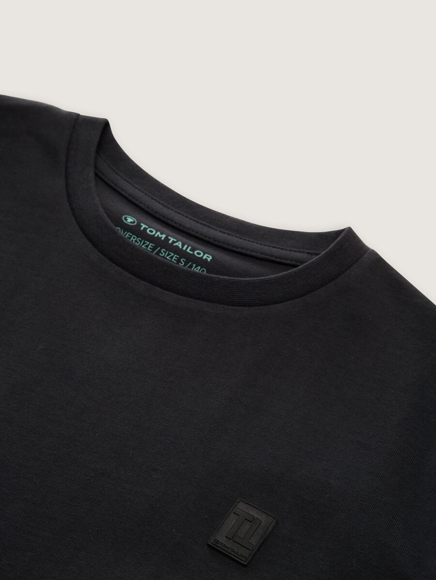 t-shirt oversize