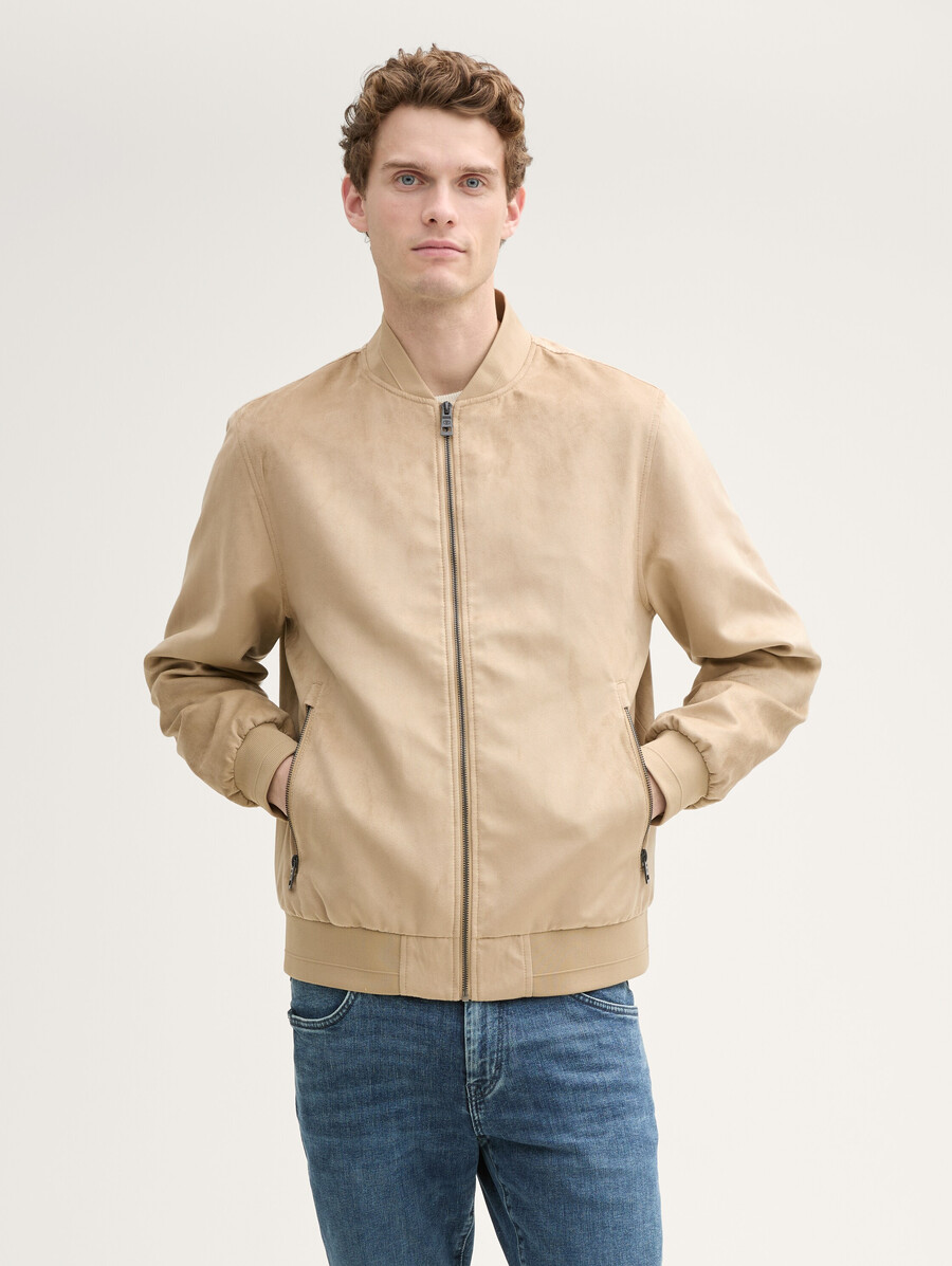 blouson aviateur aspect daim
