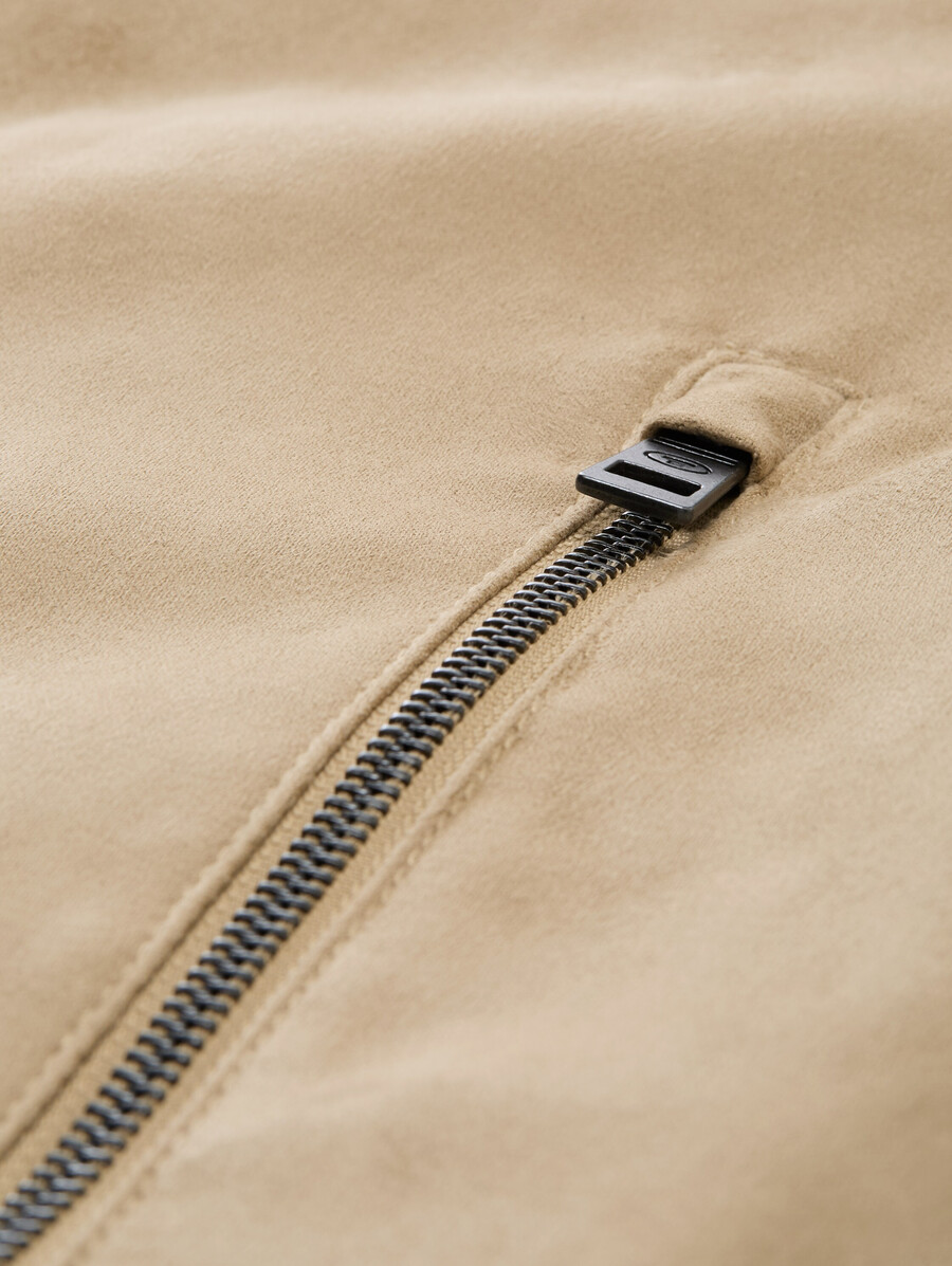 blouson aviateur aspect daim
