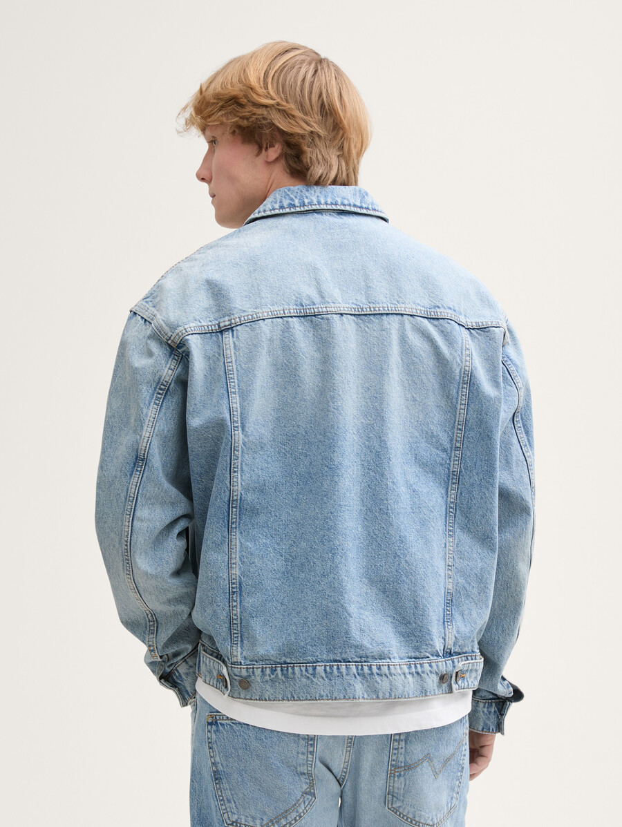 veste en jean coupe décontractée avec poches poitrine