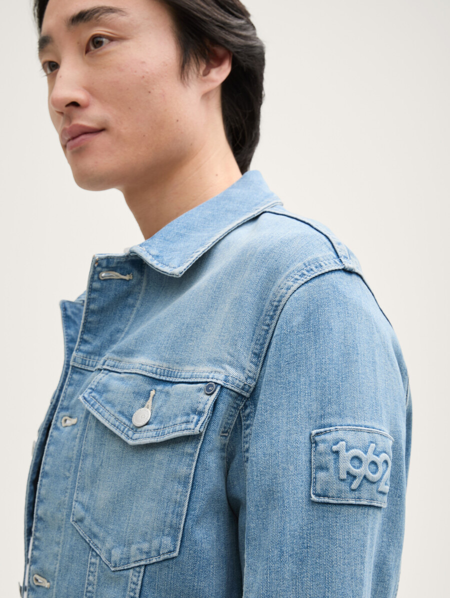 veste en jean effet délavé